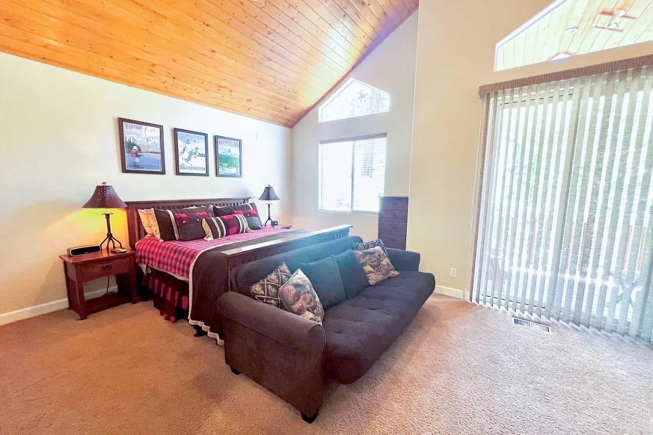 Mammoth Lakes Townhome - 10-Min Walk To Village! Tatil Evi Mammoth Lakes